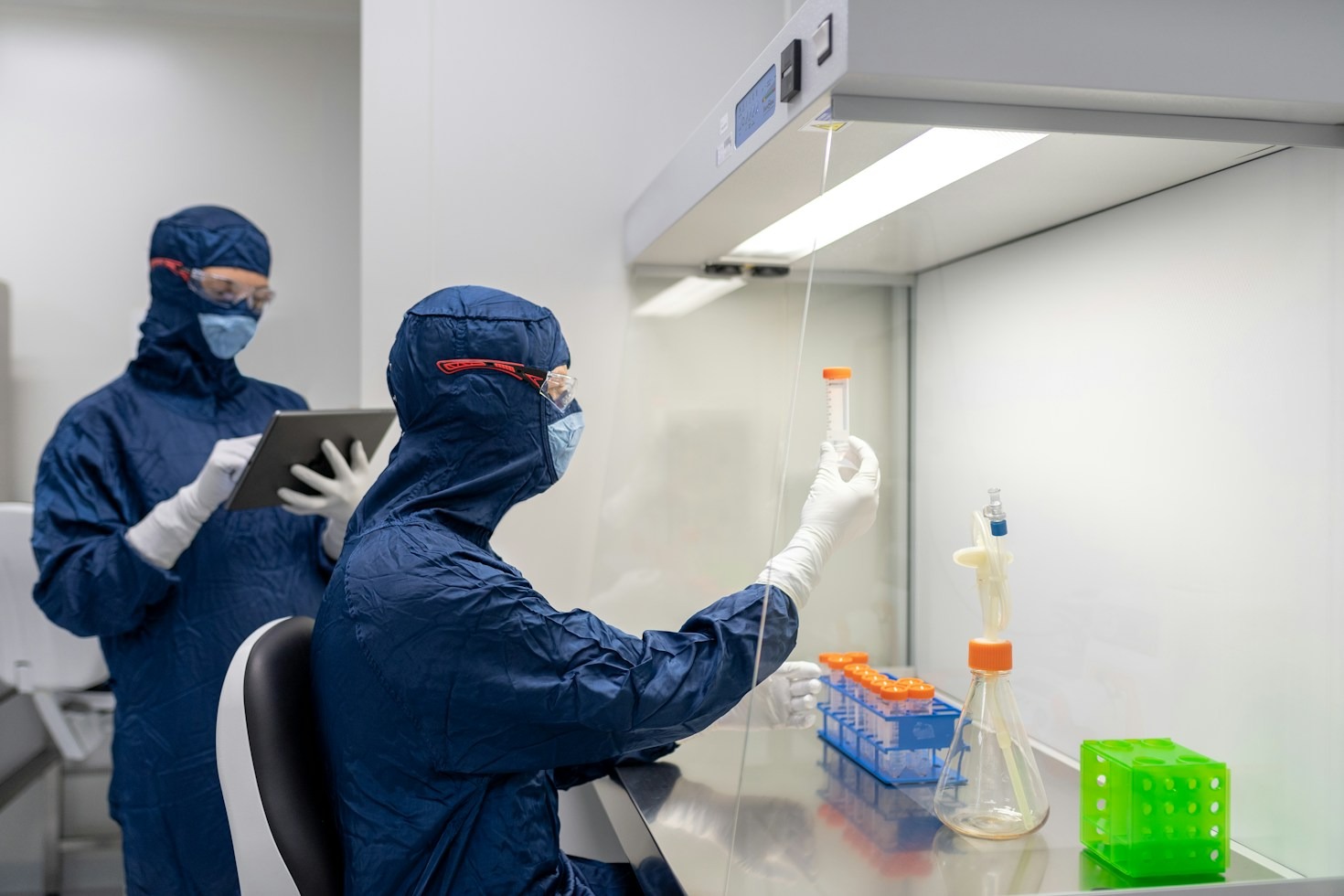 Cómo garantizar la inocuidad microbiológica en la cadena de suministros